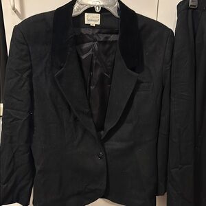 2 piece wool blazer and skirt size 16